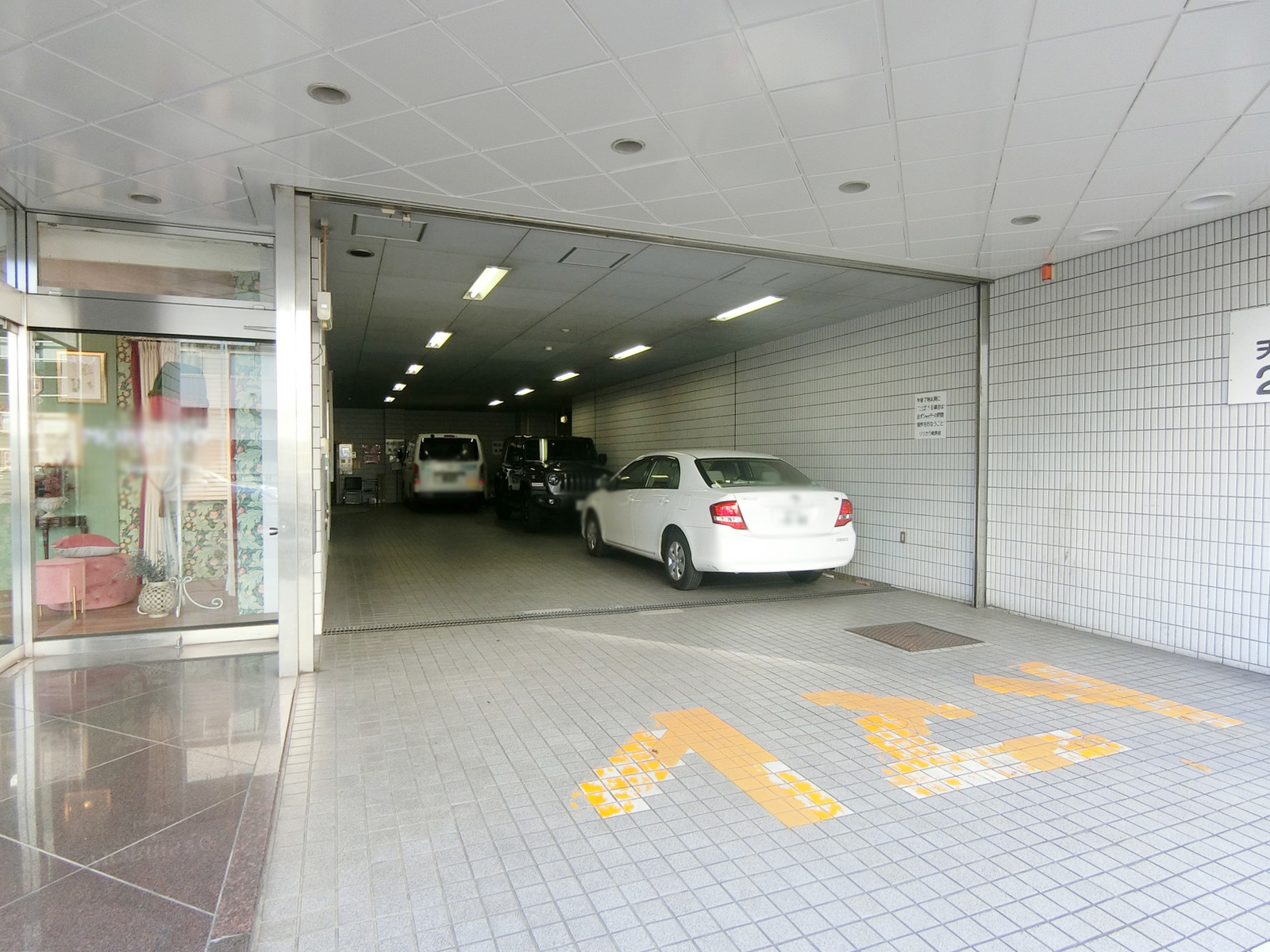 駐車場