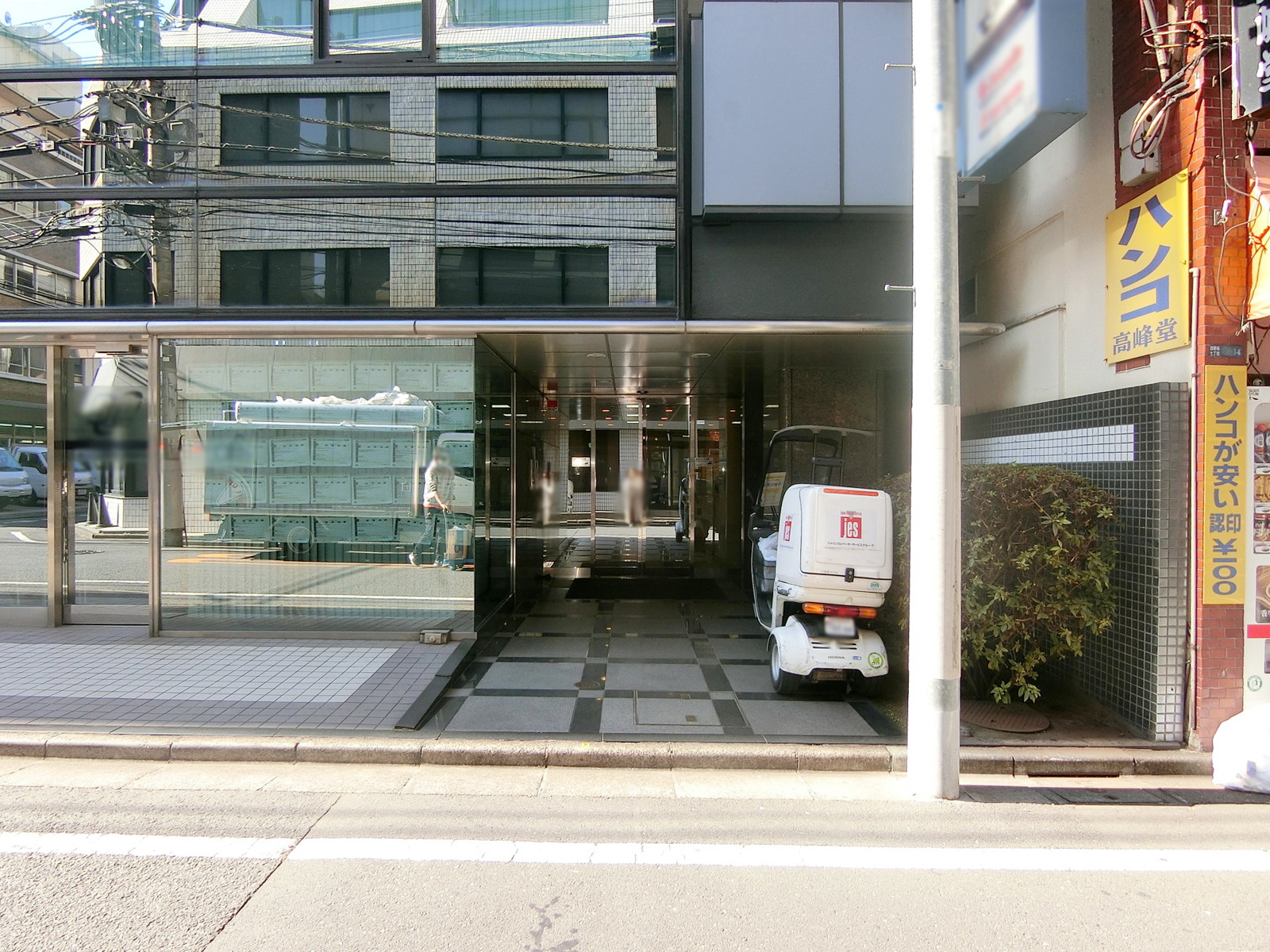 エントランスアプローチ