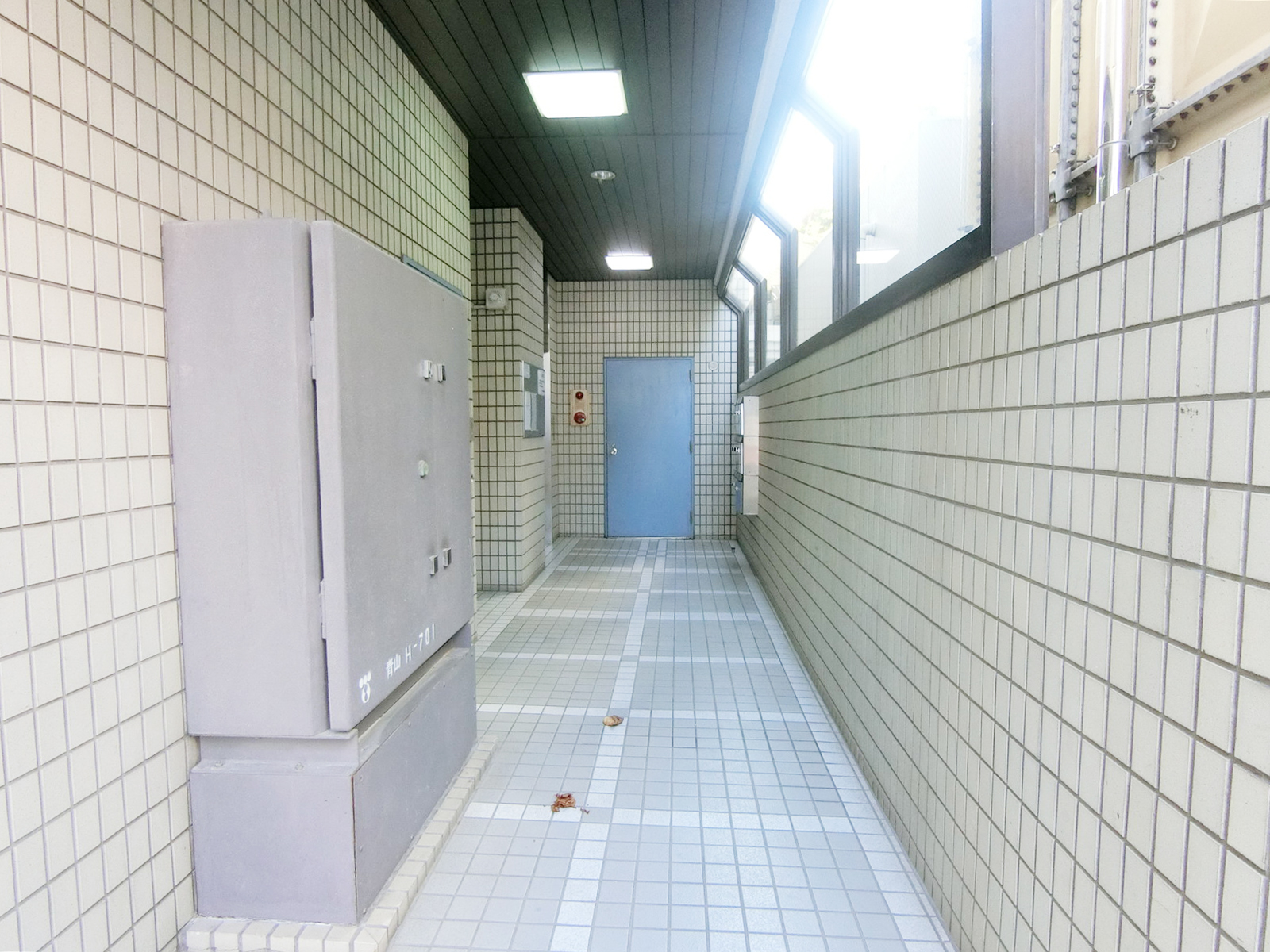 エントランスホール