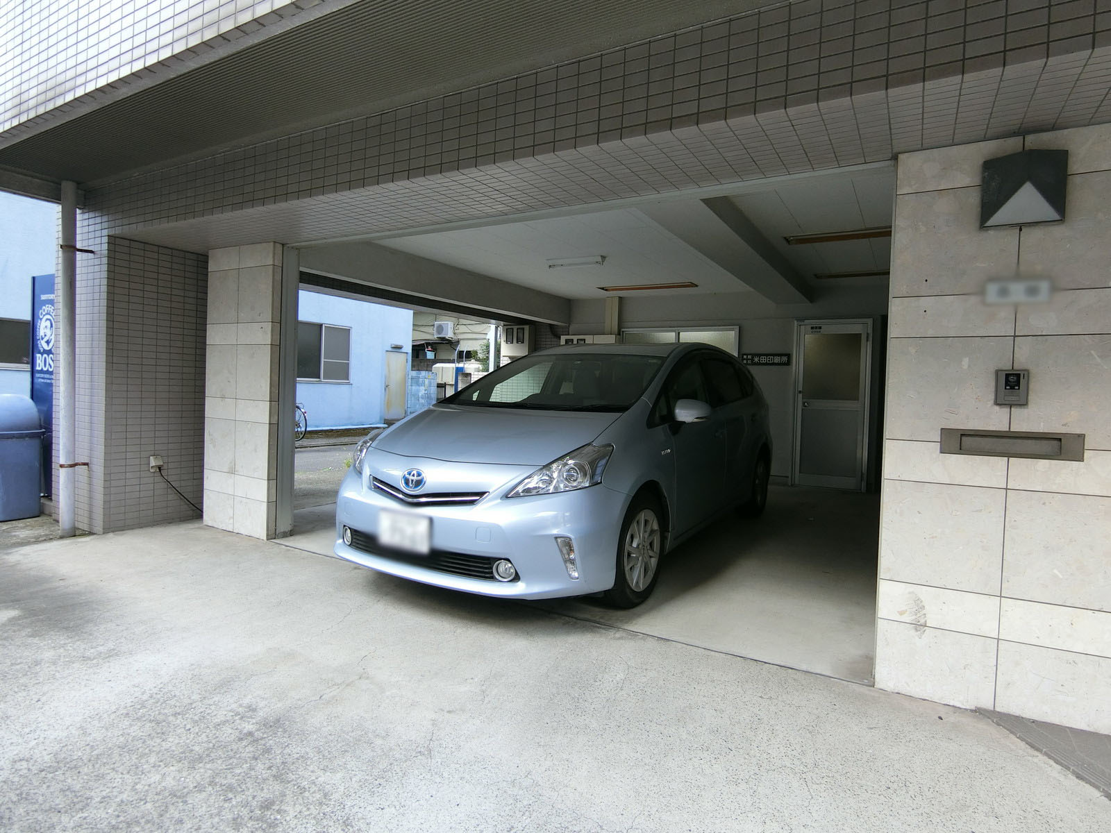 駐車スペース