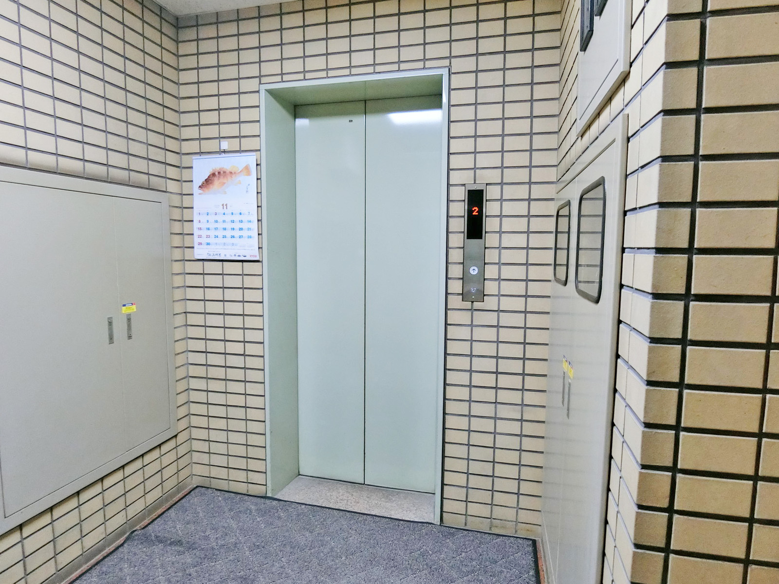 エレベーター