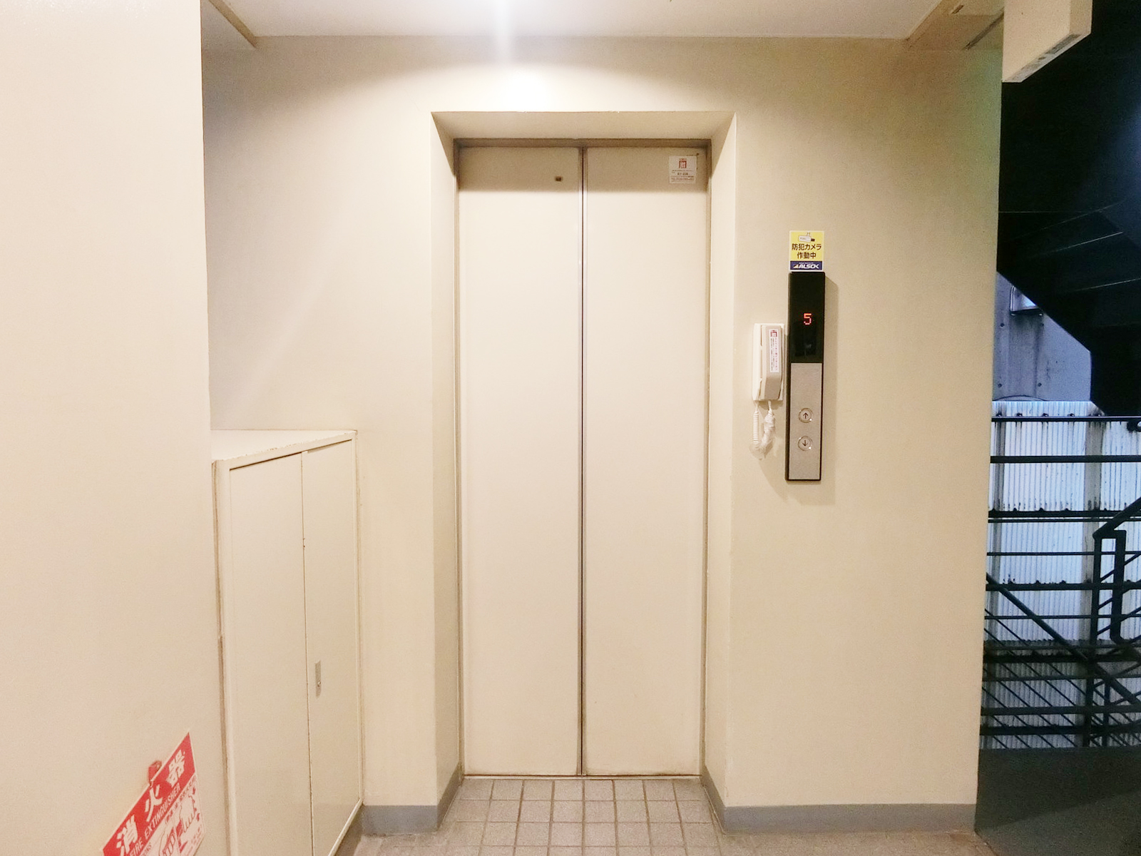 エレベーター