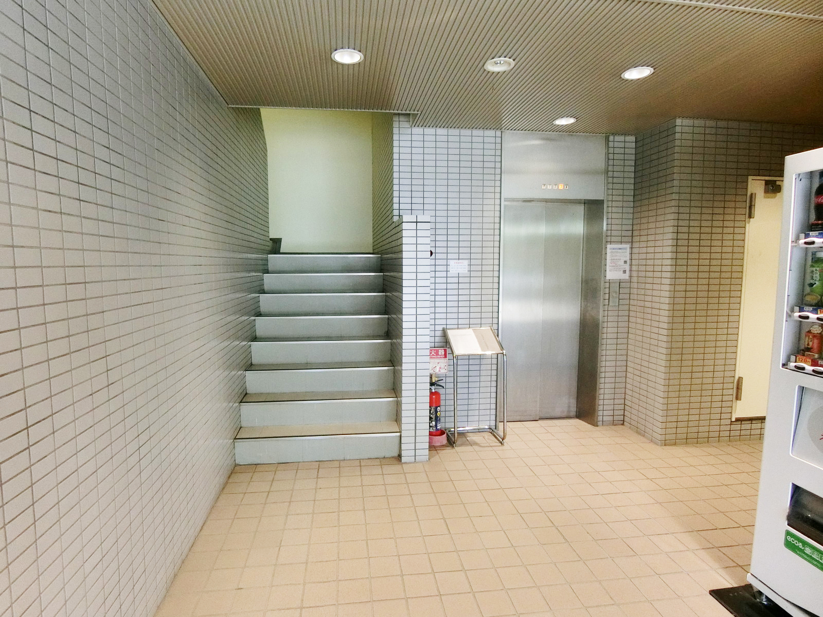 エントランス