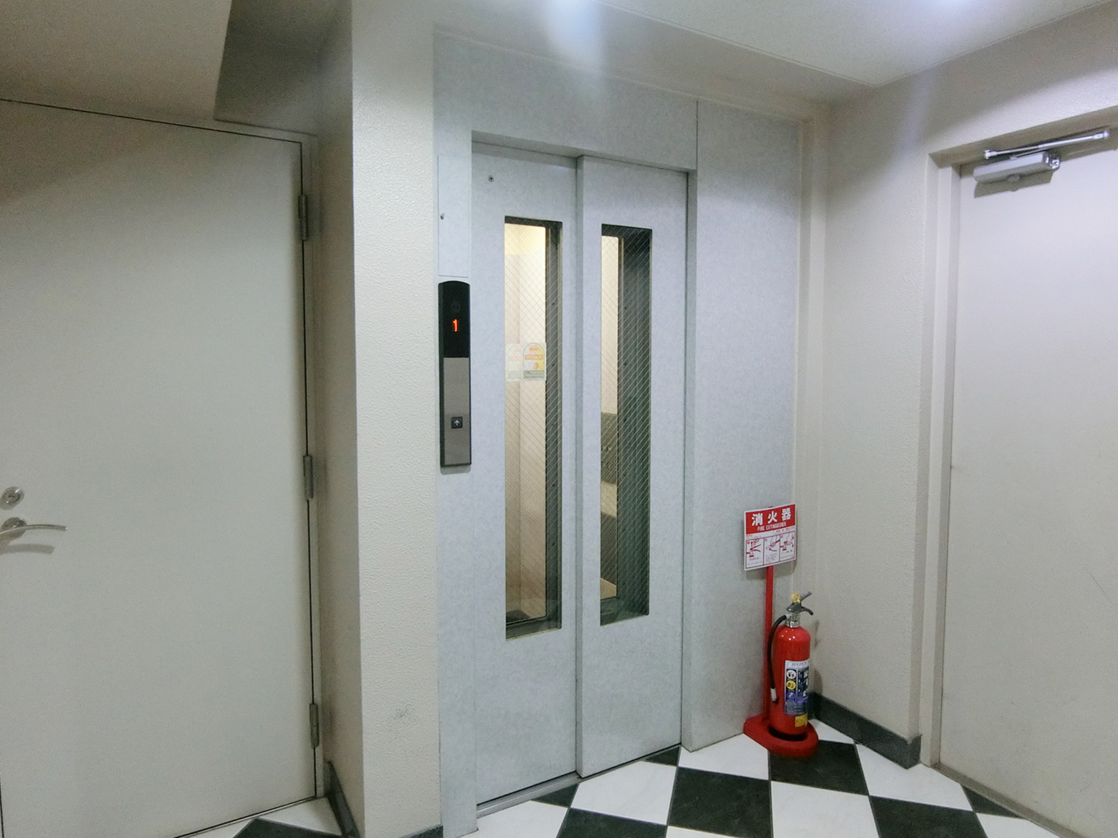 エレベーター