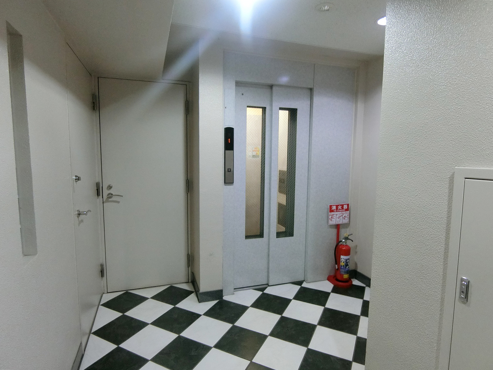 エレベーターホール
