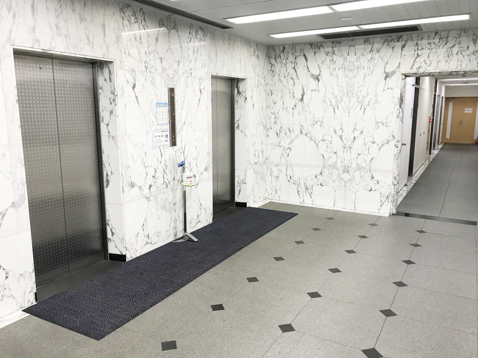 エレベーター
