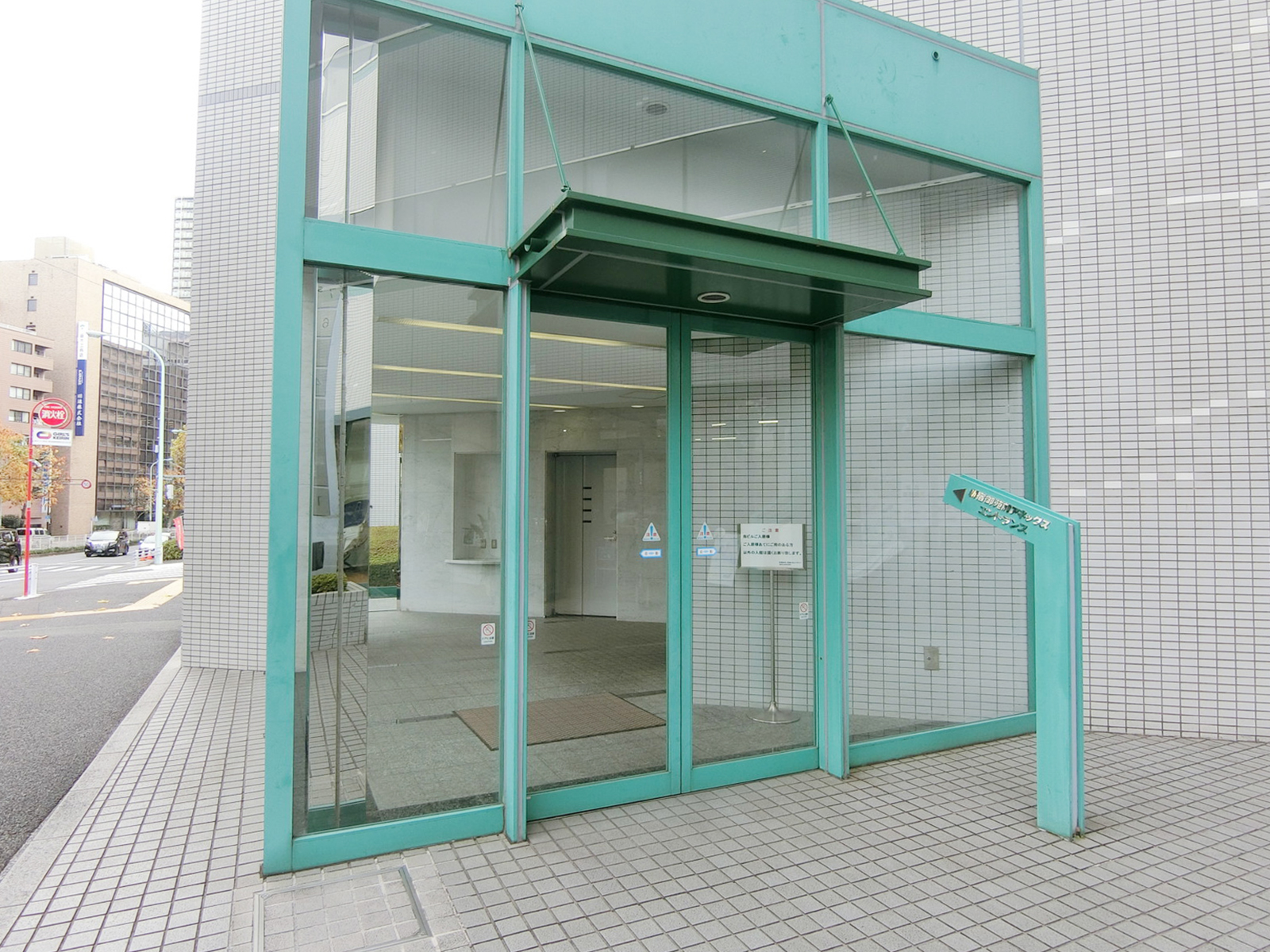 エントランスアプローチ