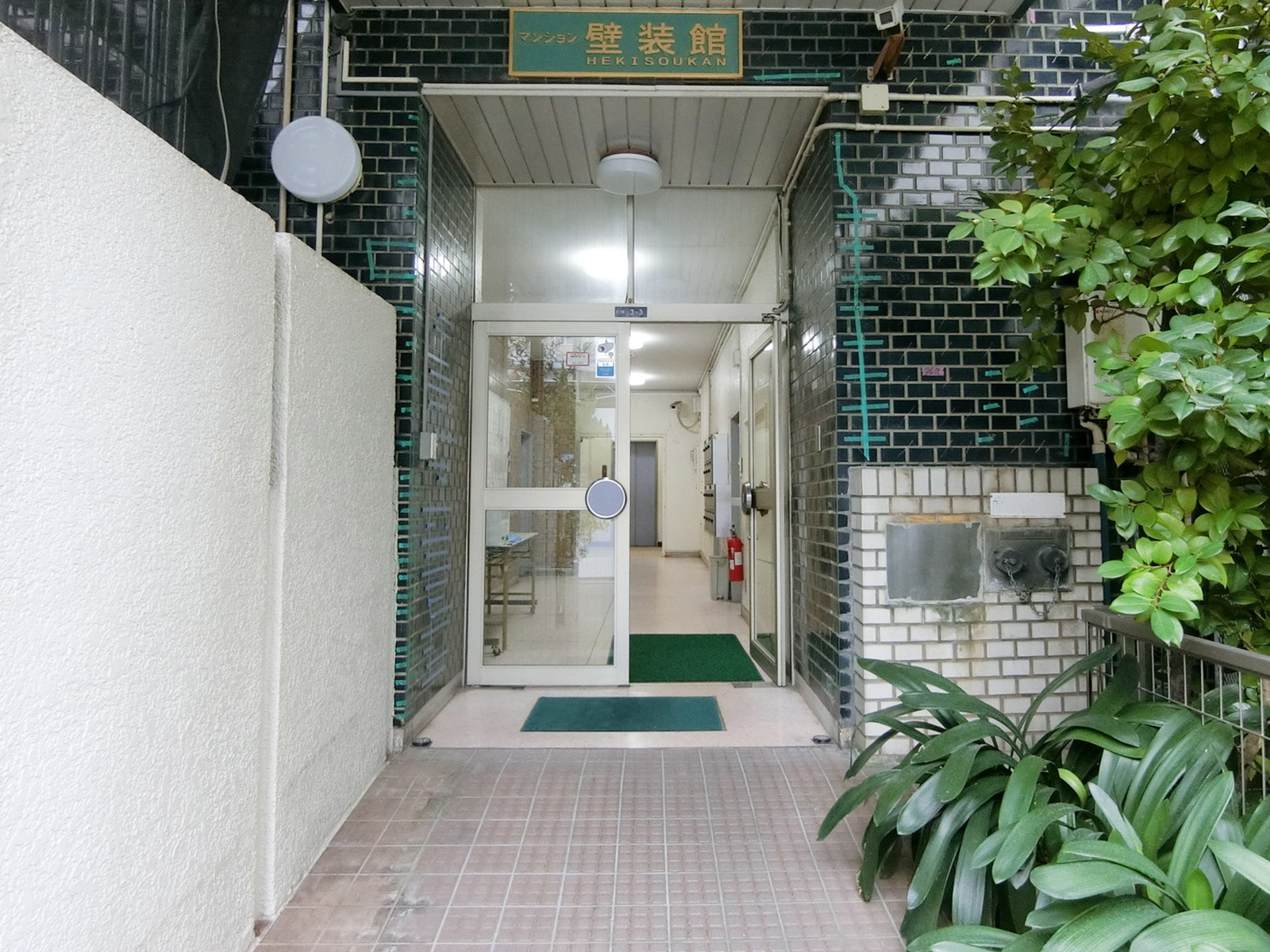 物件出入り口