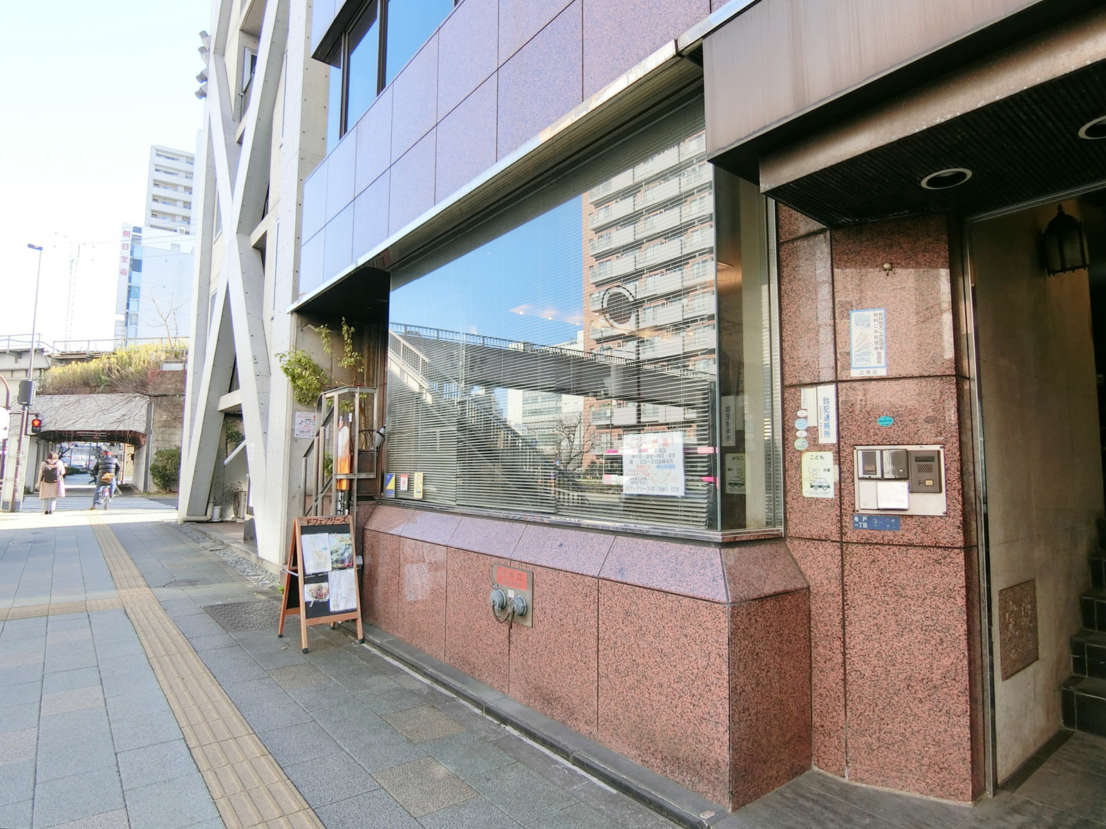 1階の飲食店