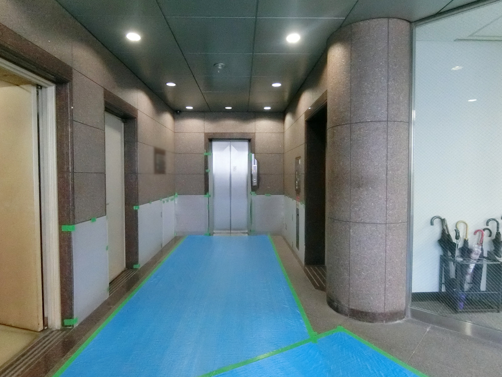 エレベーターホール