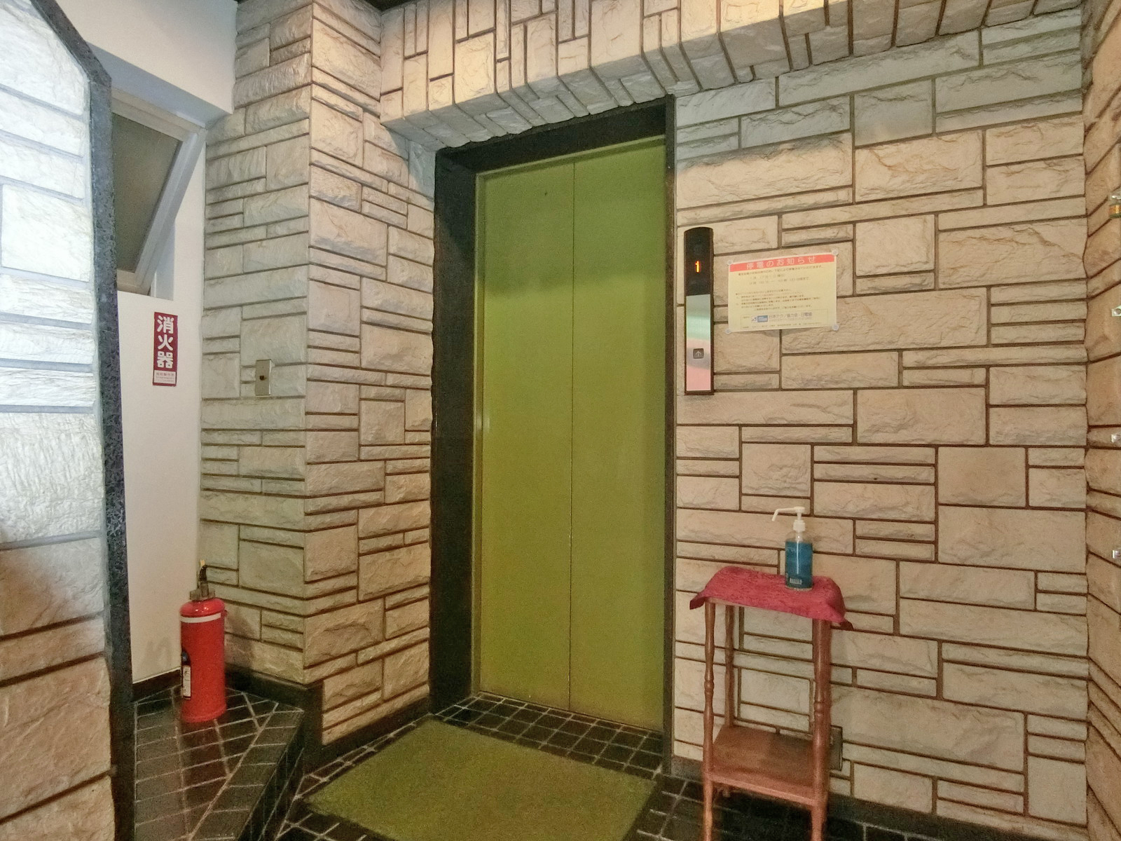 エレベーター