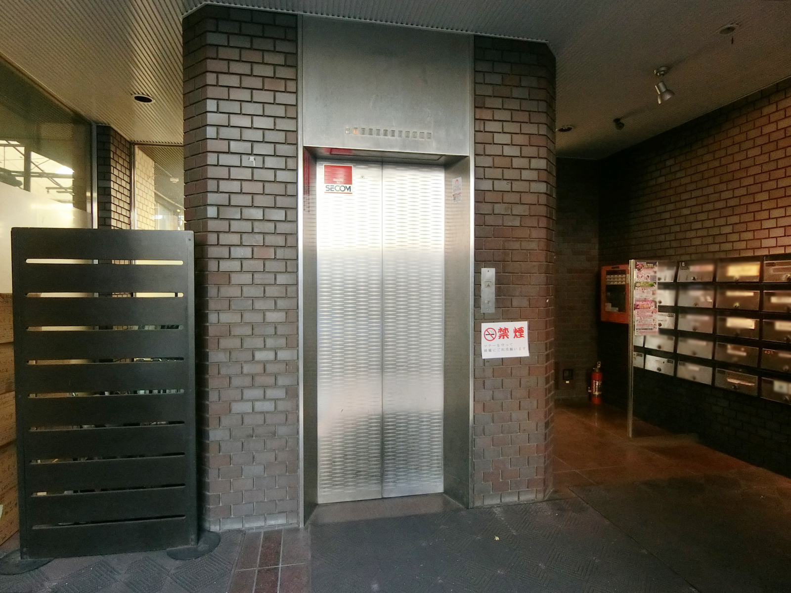 エレベーター