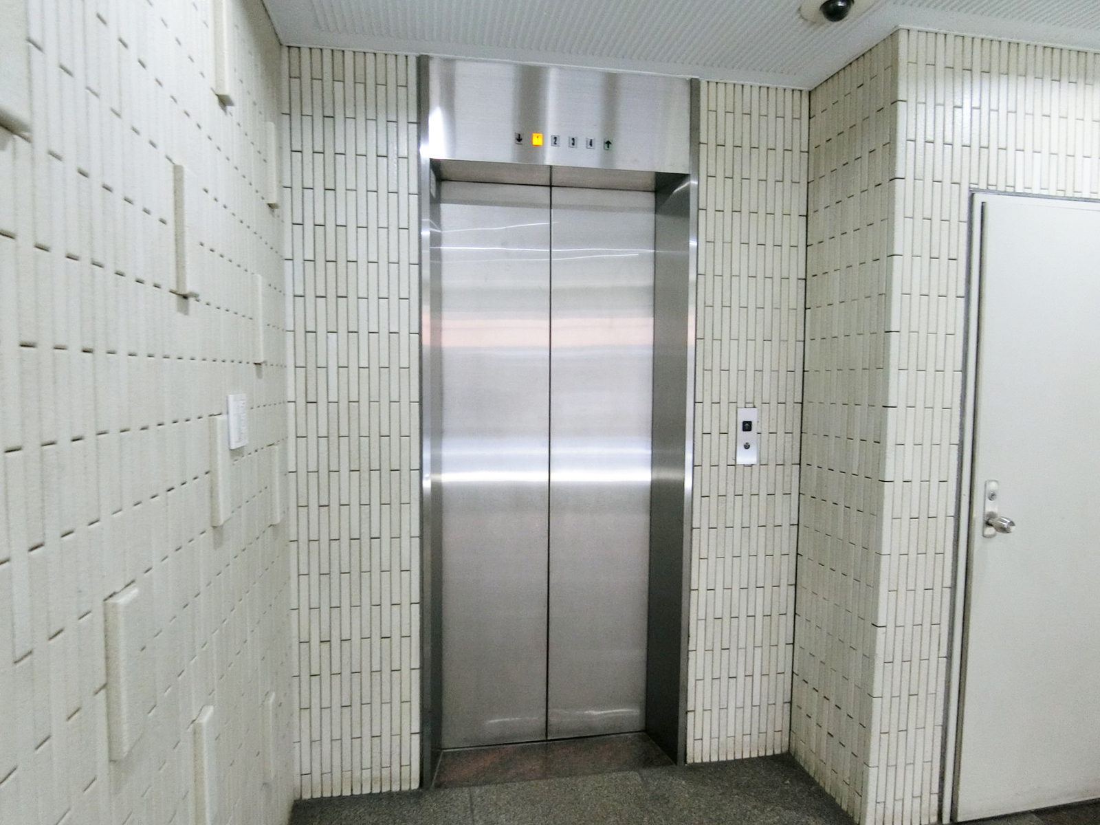 エレベーター