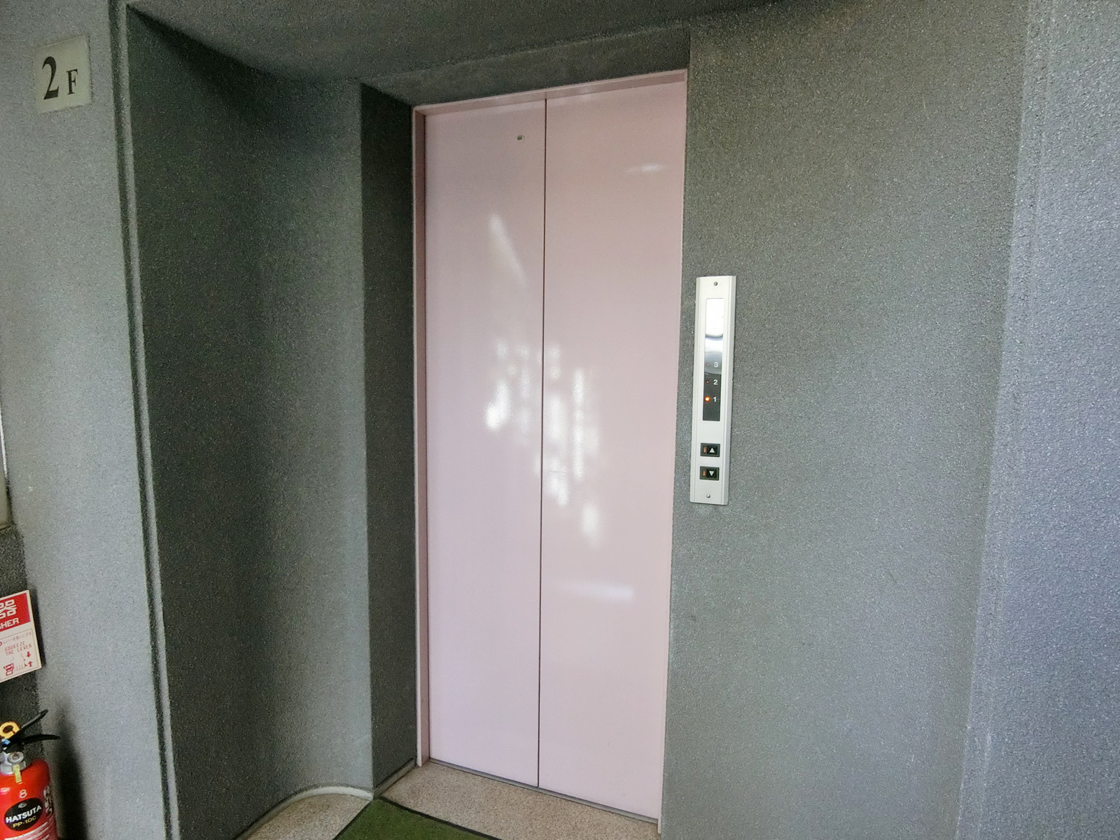 エレベーター
