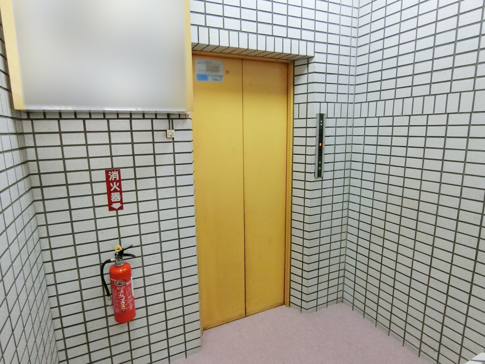 エレベーター