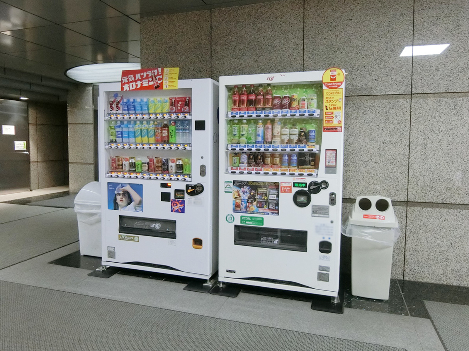 1階にある自動販売機