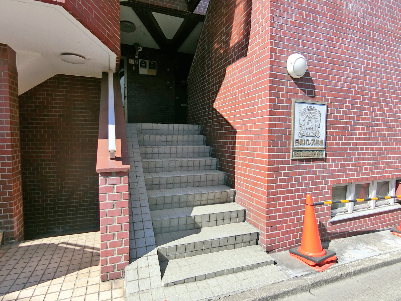 エントランスアプローチ