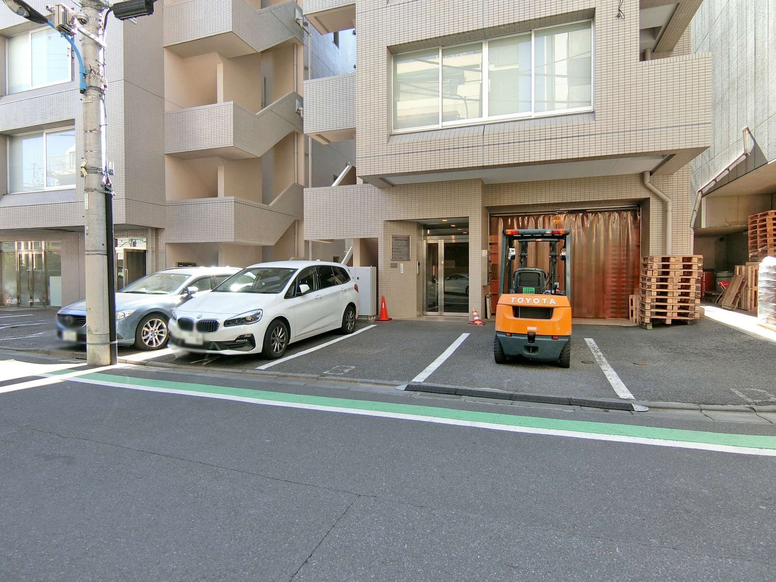 駐車スペース