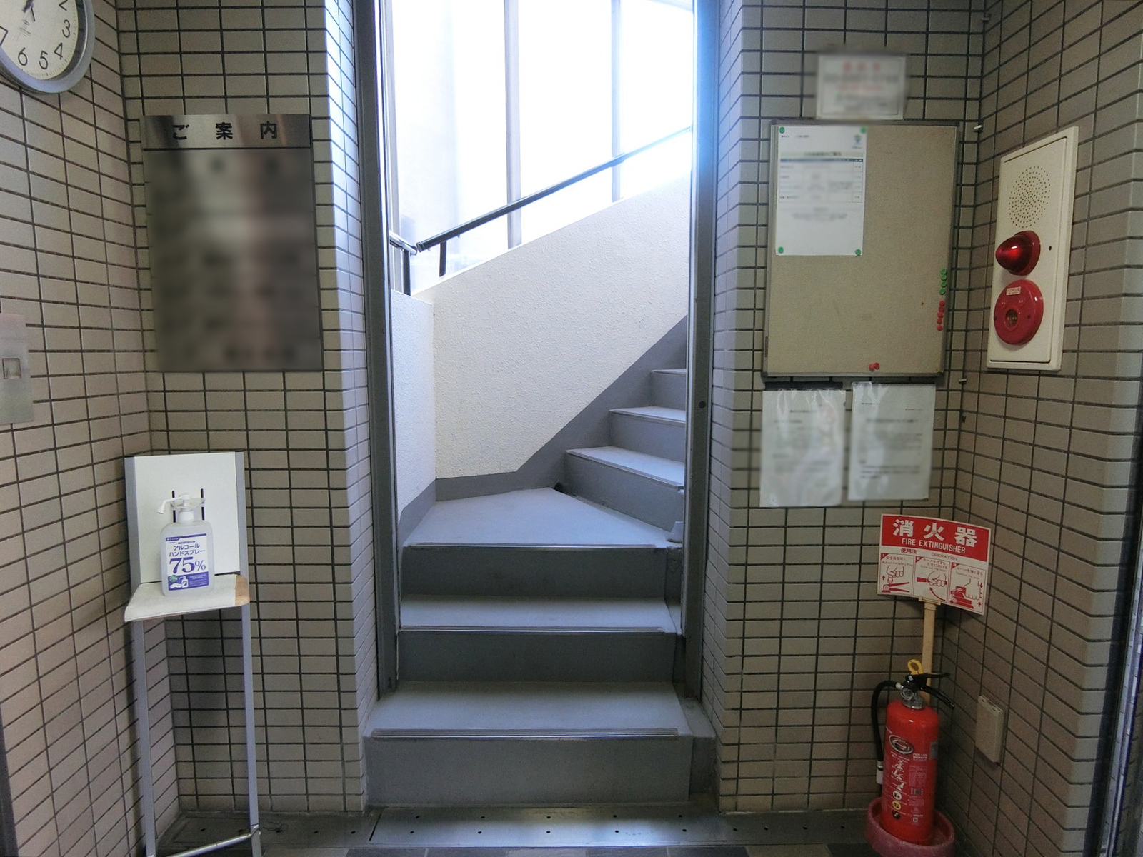 内階段