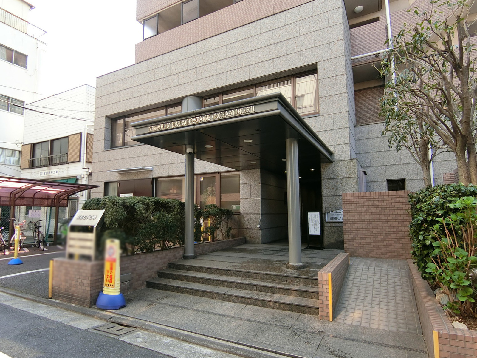 エントランスアプローチ