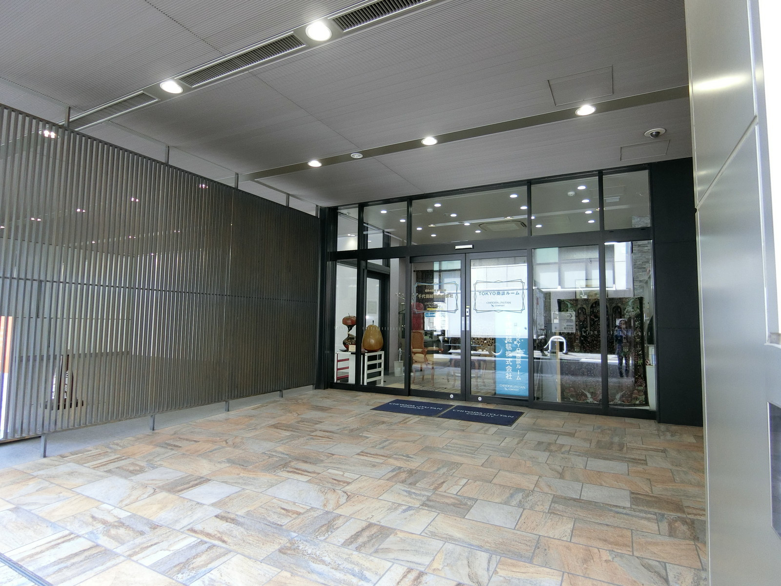 1階の店舗の様子