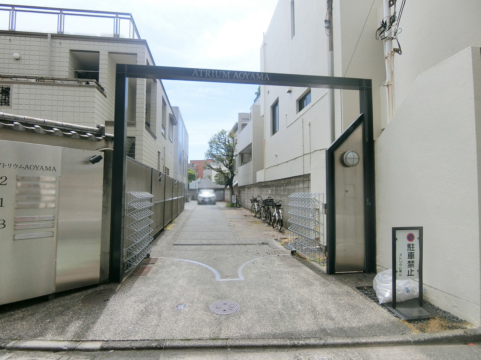 エントランスアプローチ