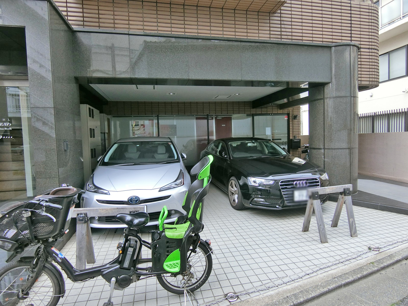 駐車スペース
