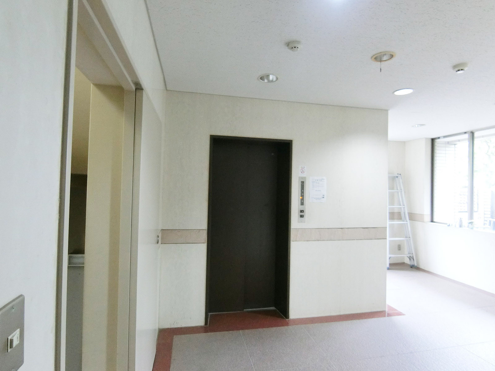 エレベーター