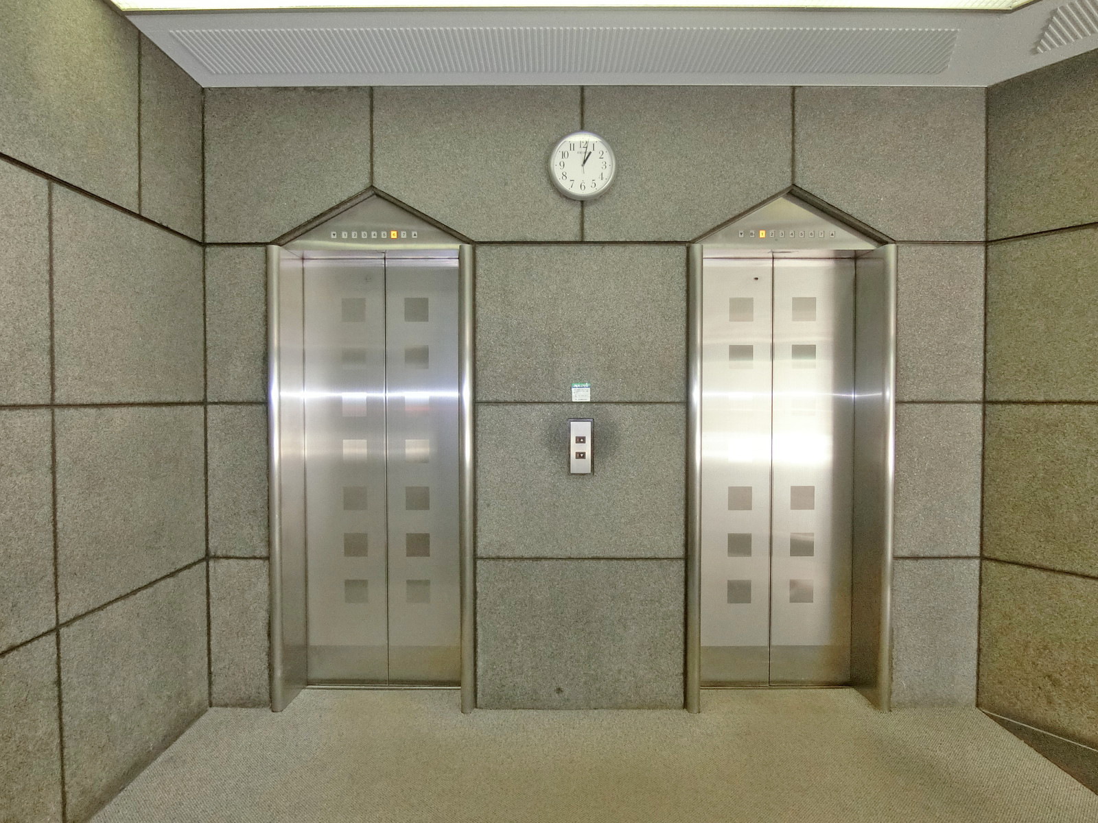 エレベーター