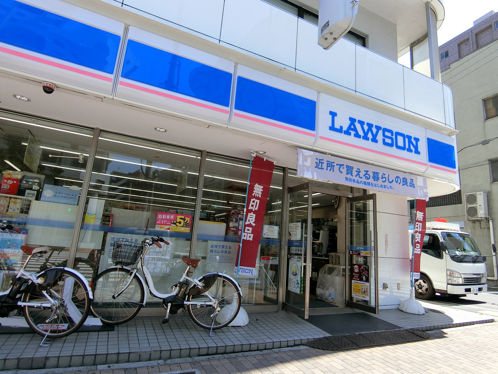 1階のローソン