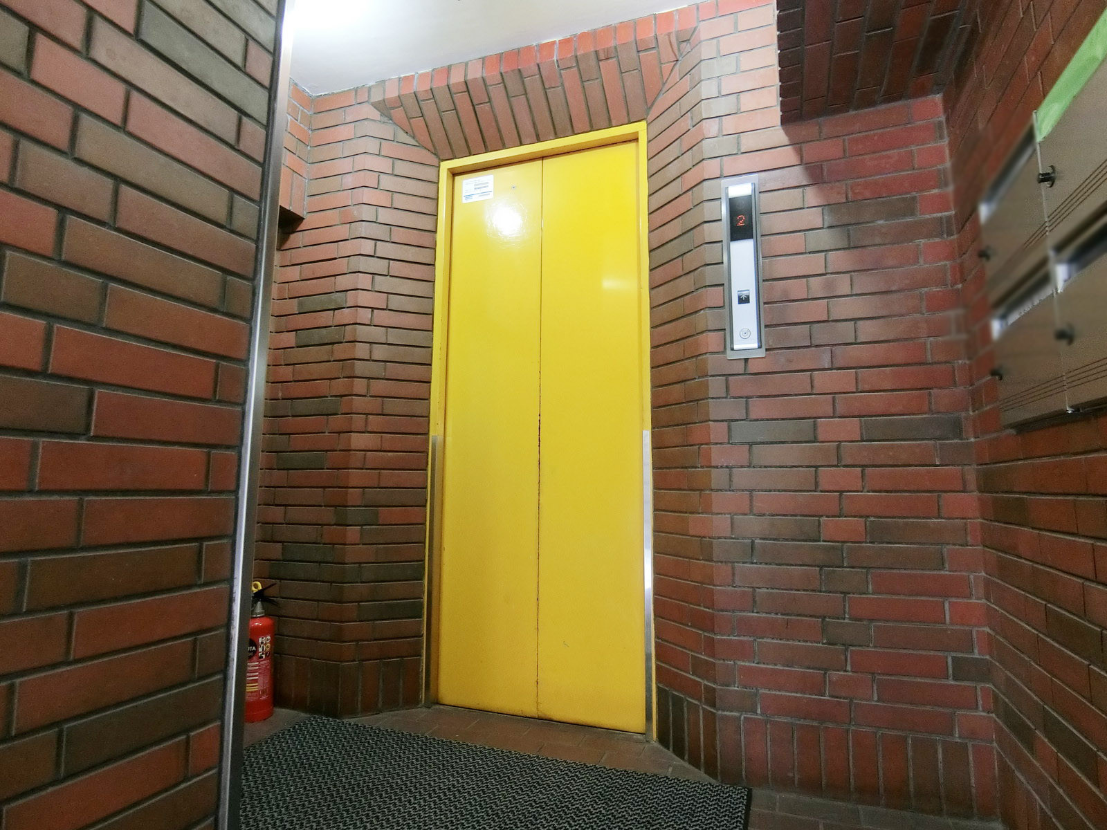 エレベーター