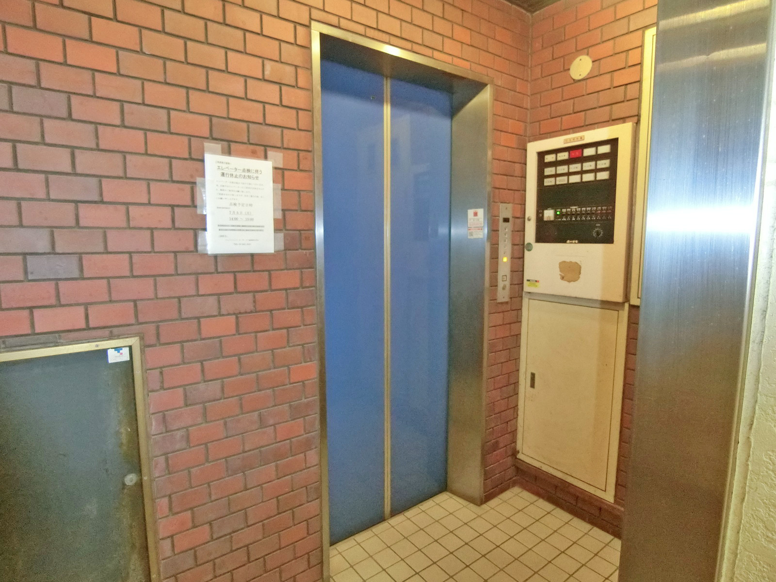 エレベーター