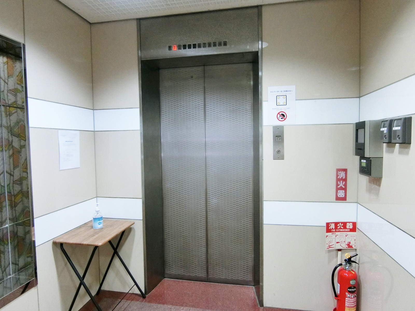 エレベーター