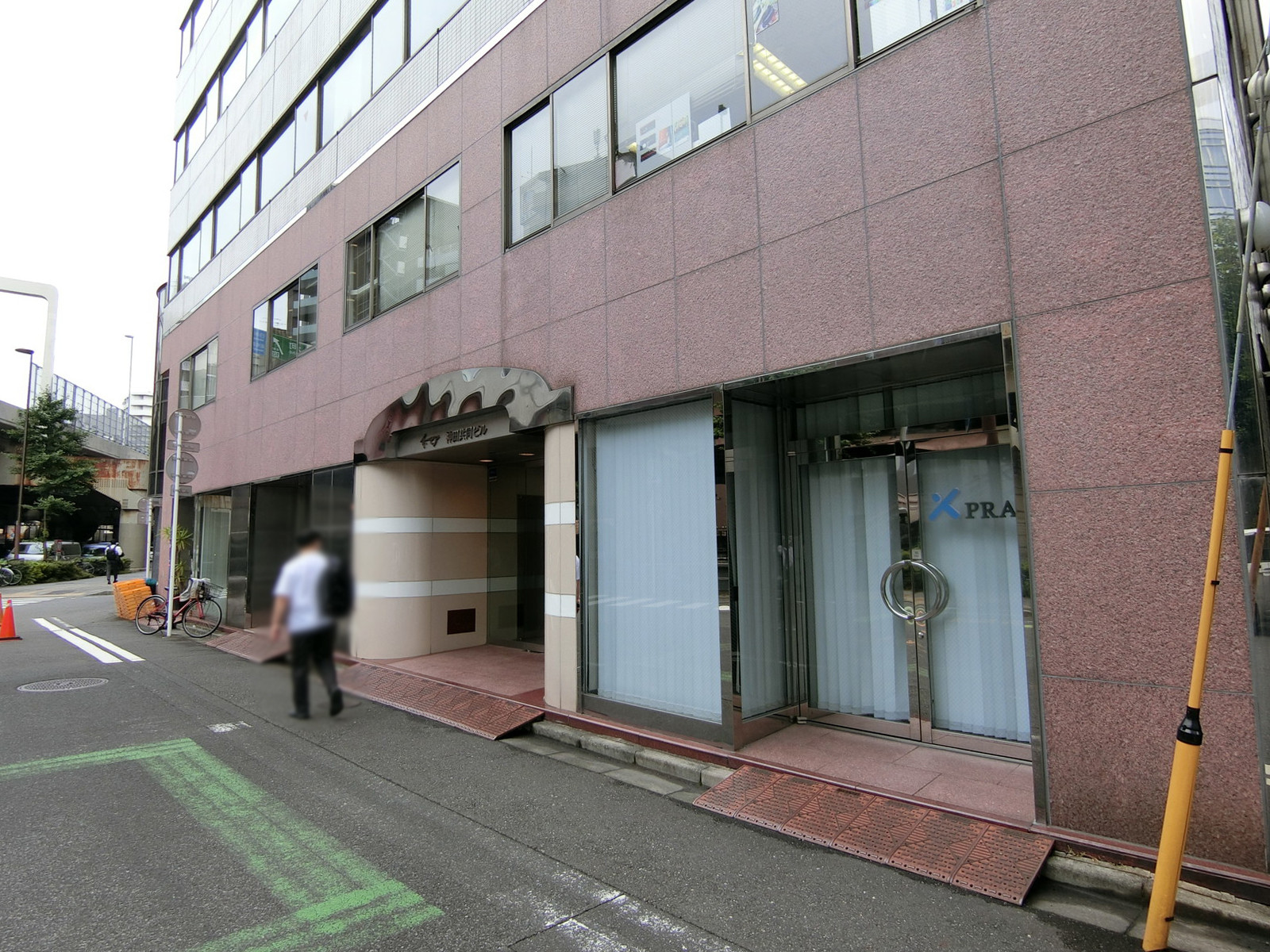 1階テナントの様子