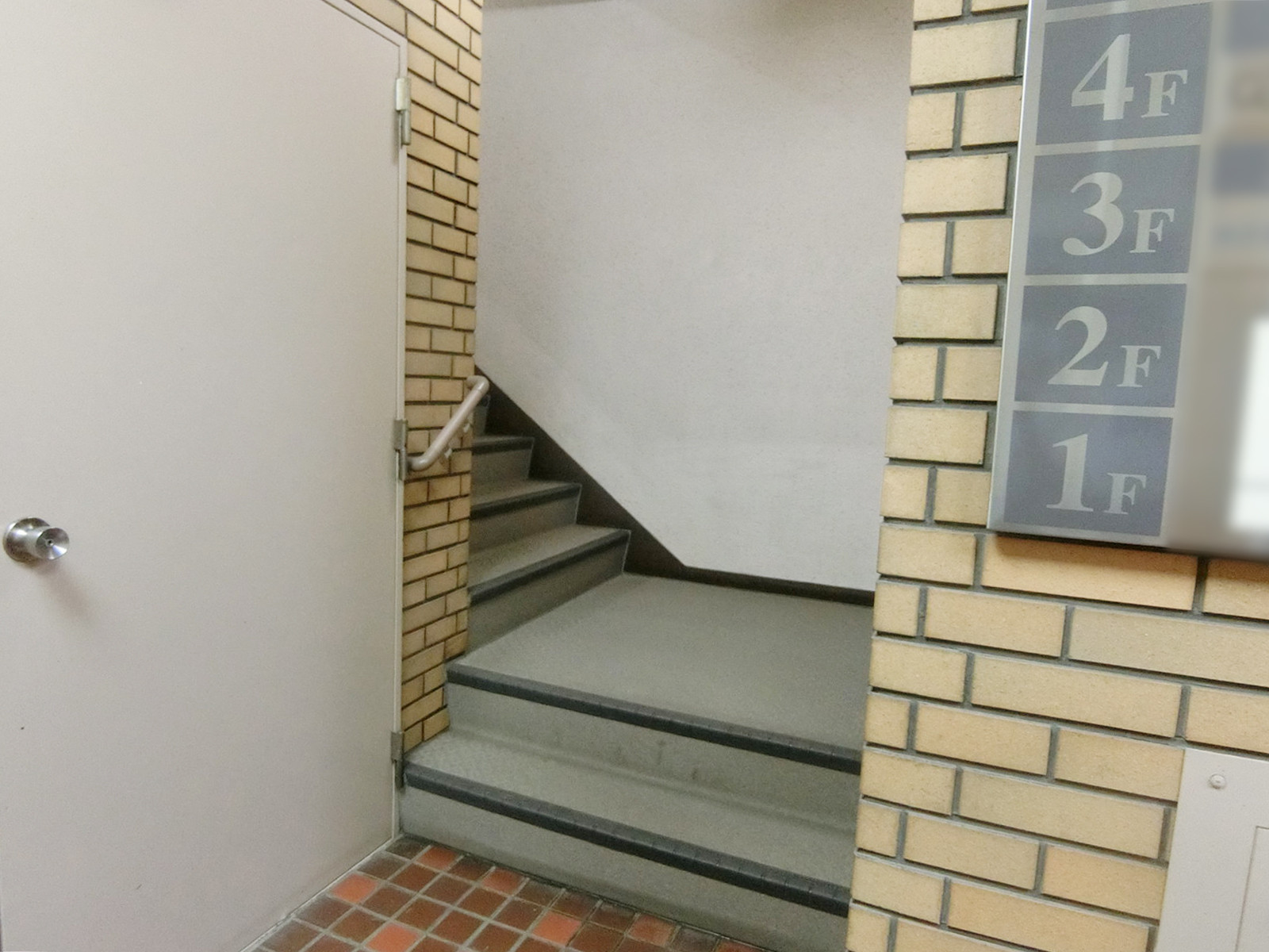 内階段