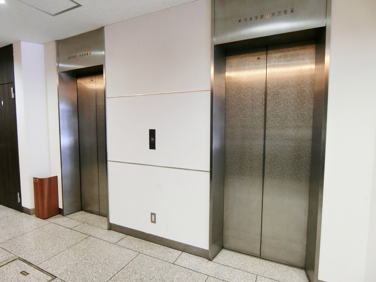 エレベーター