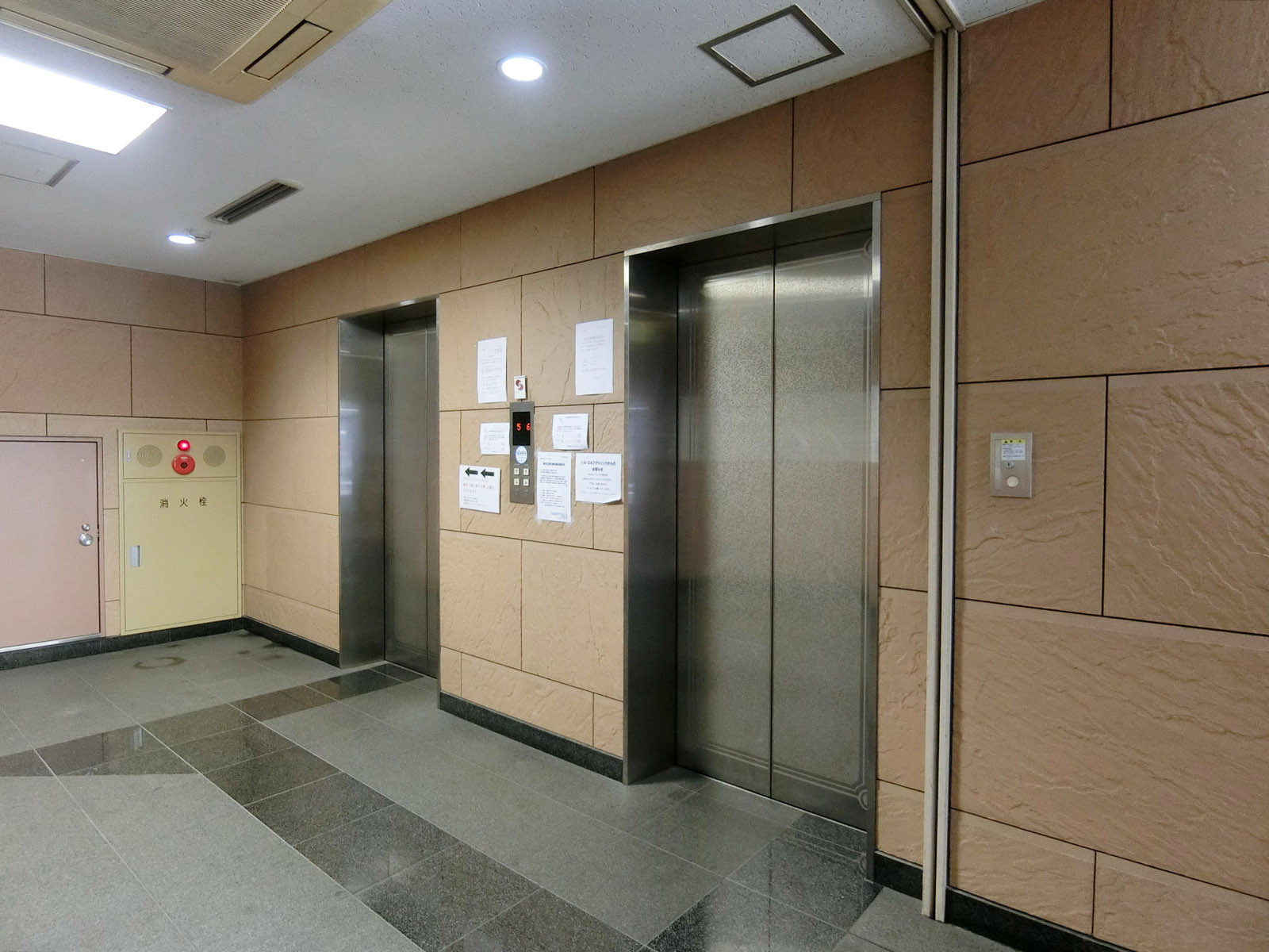 エレベーター