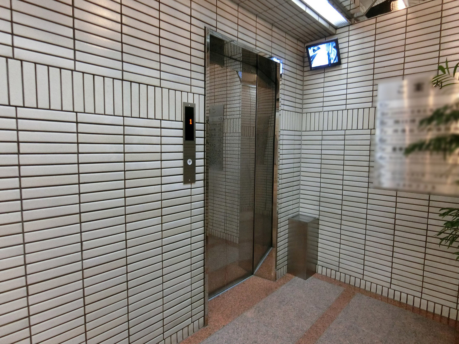エレベーター