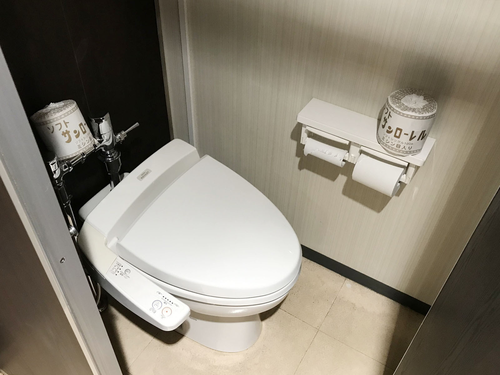 個室トイレ