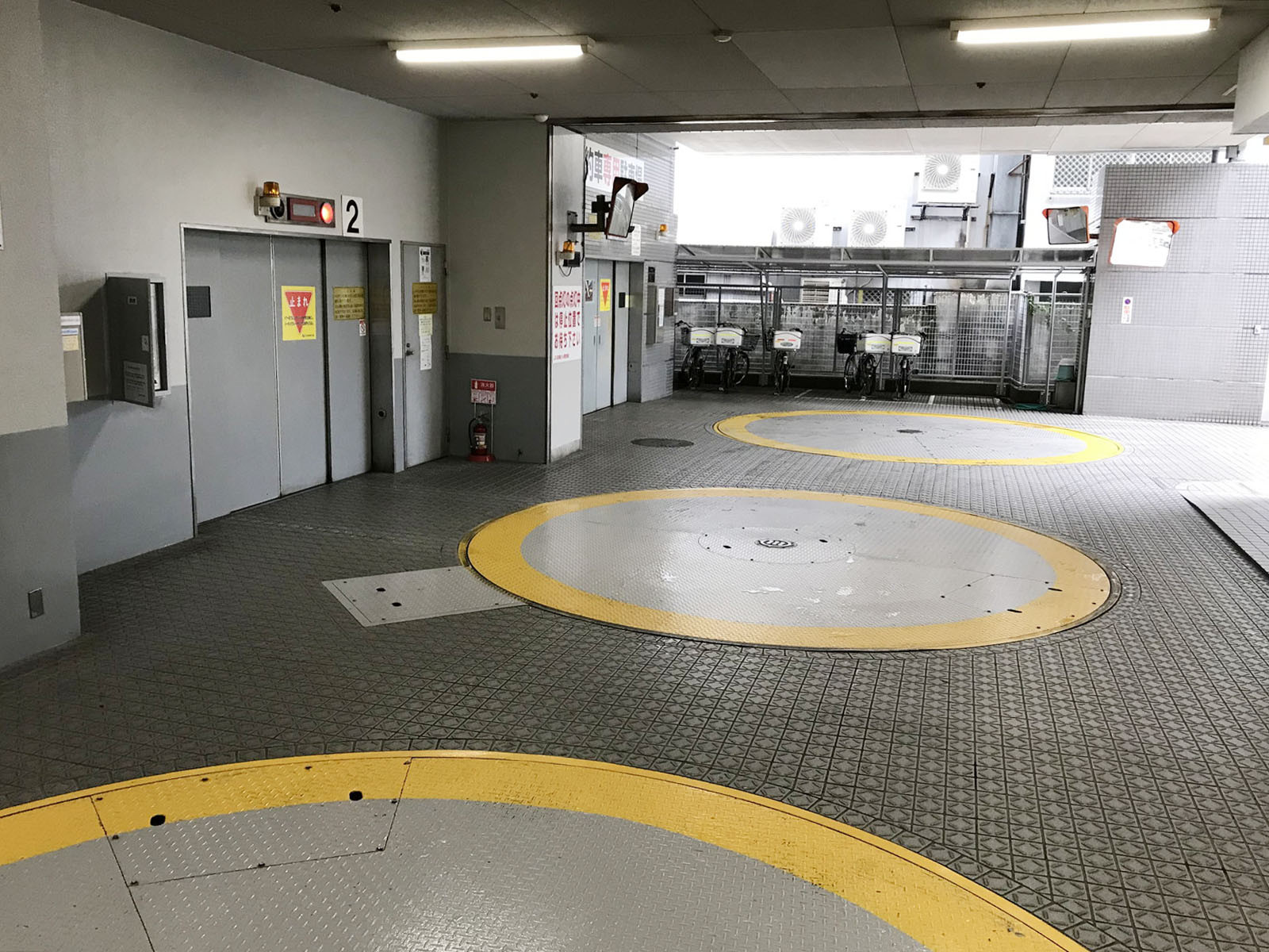 駐車場