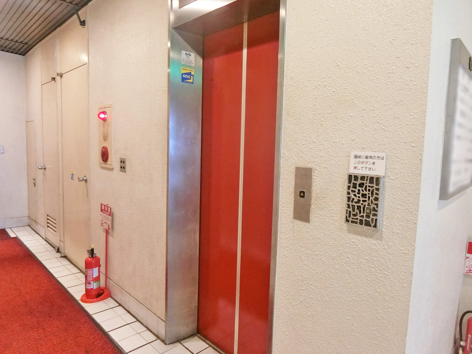 エレベーター