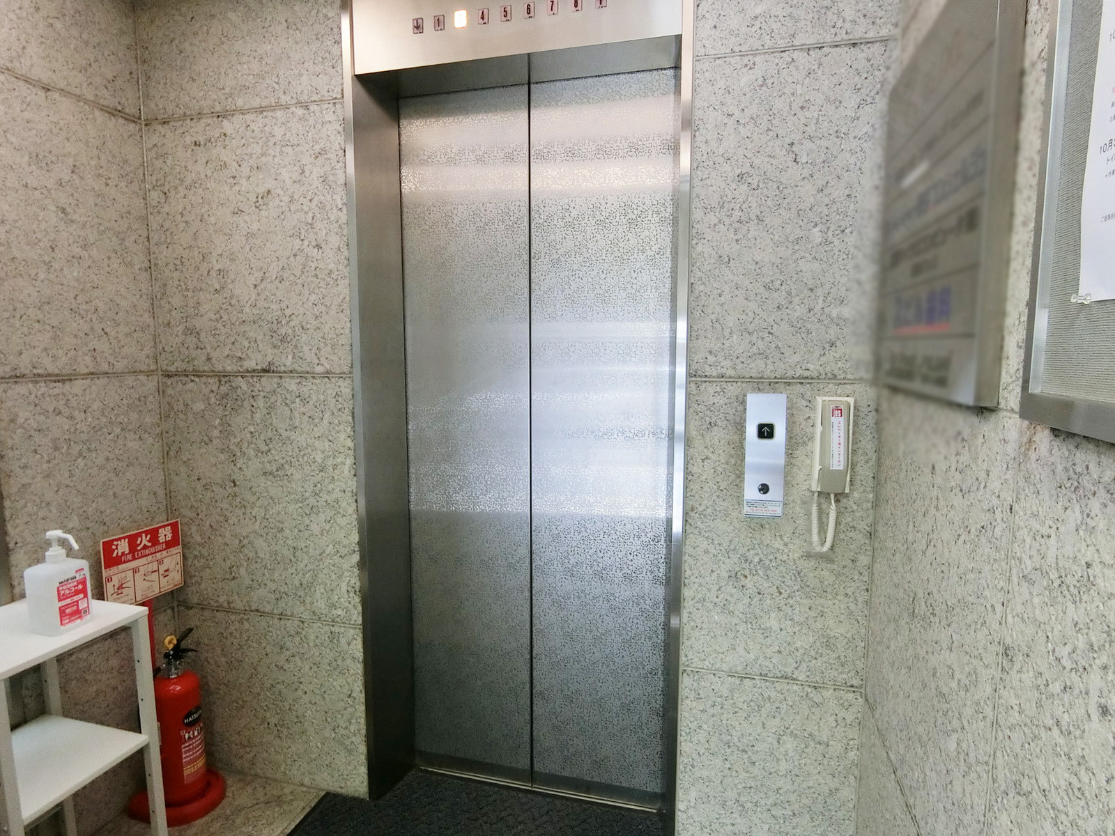エレベーター