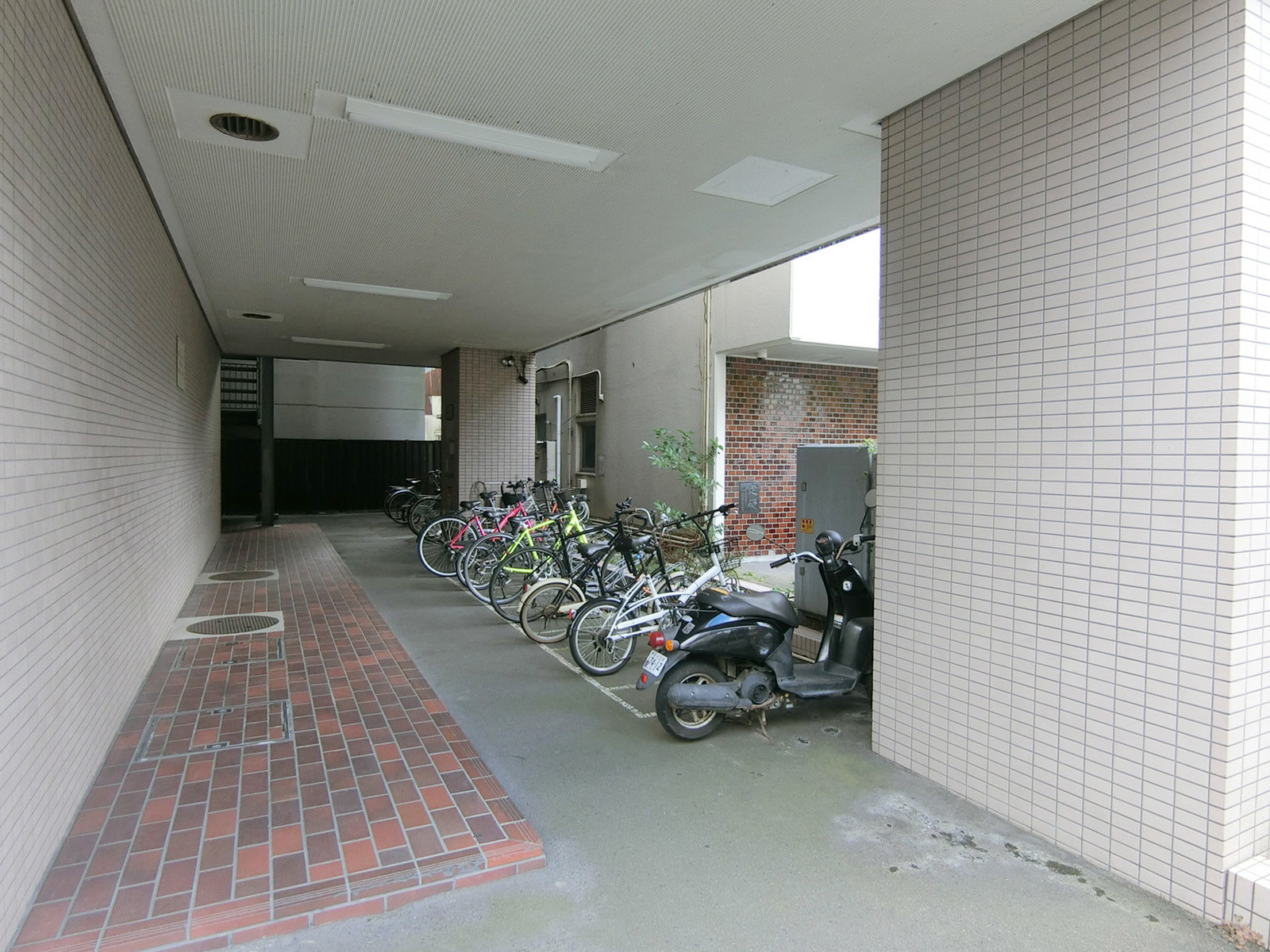 駐輪場
