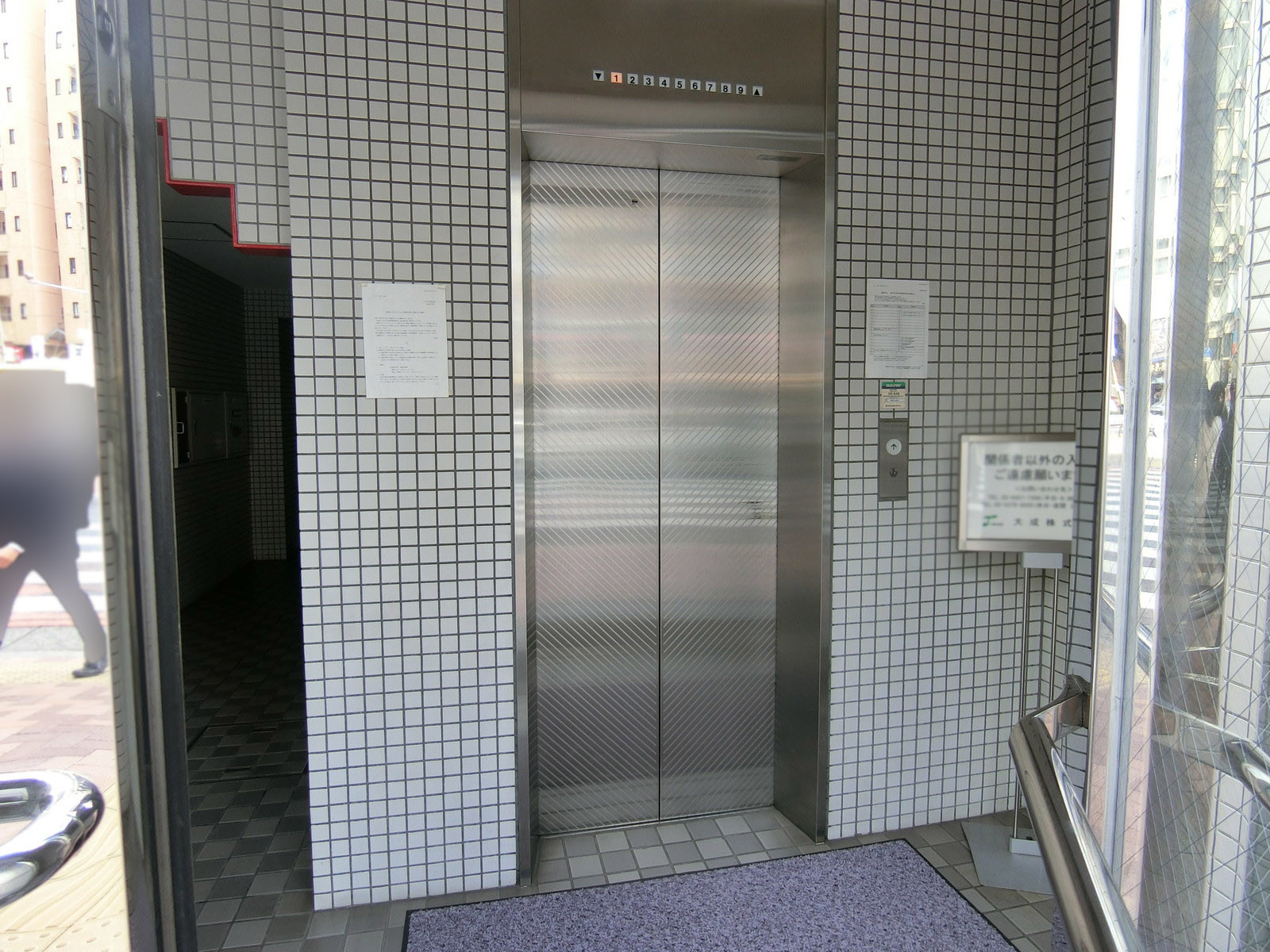 エレベーター