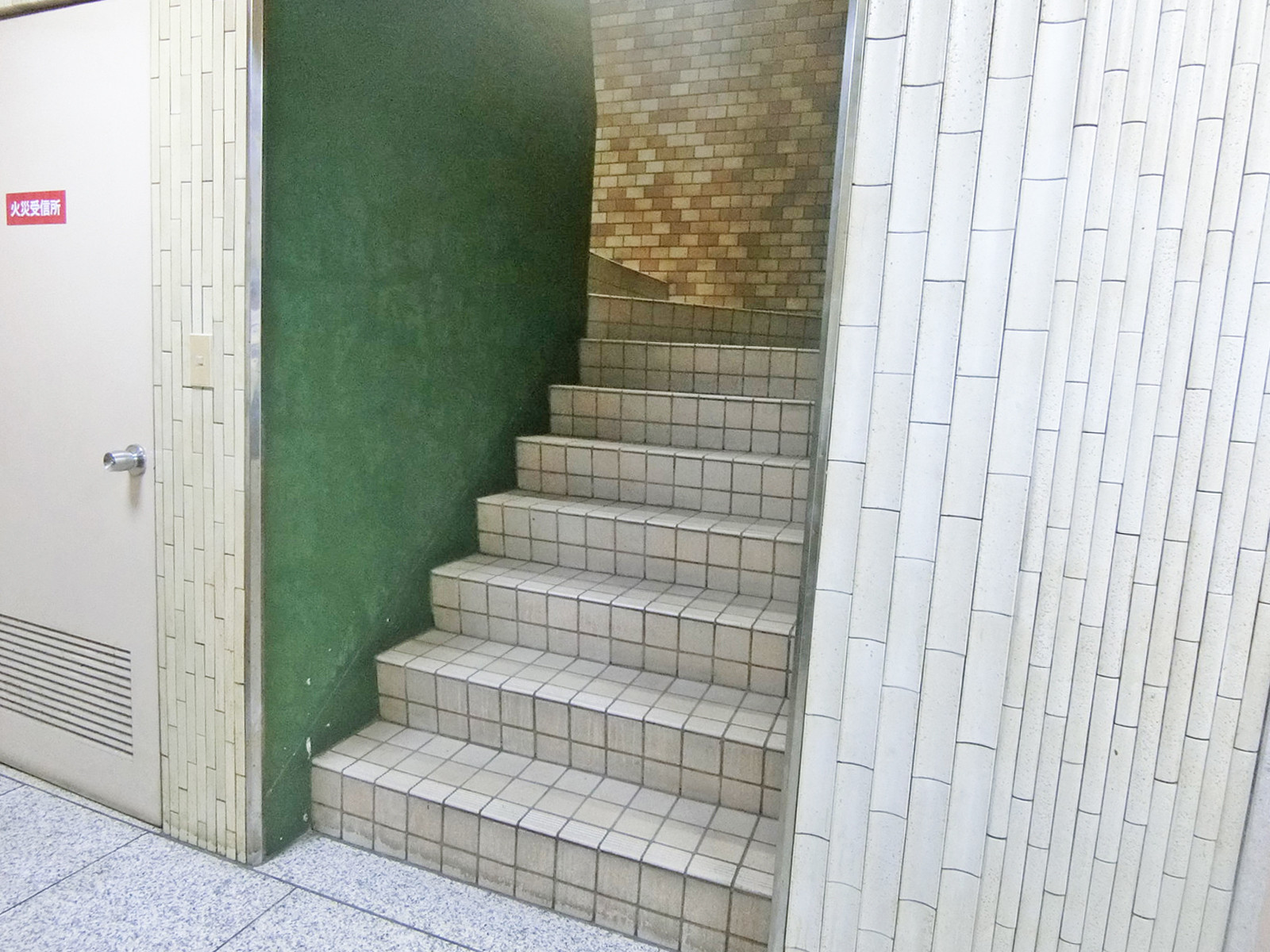 内階段