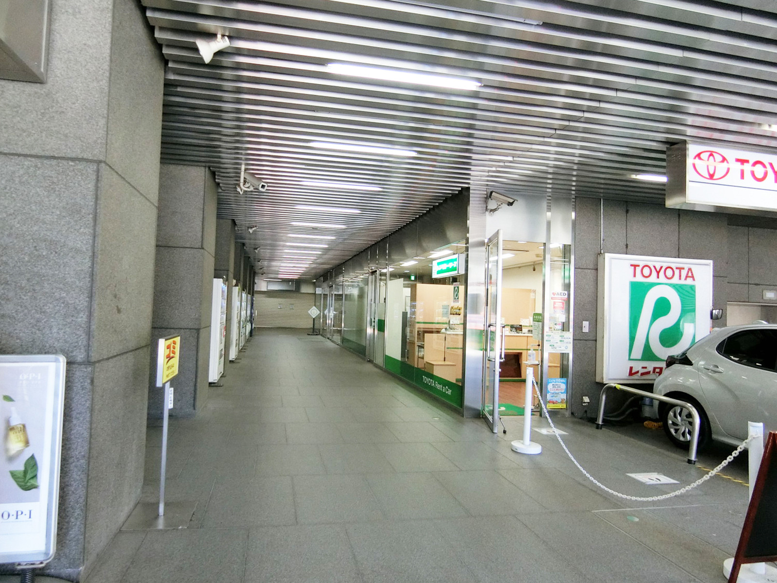 エントランスアプローチ