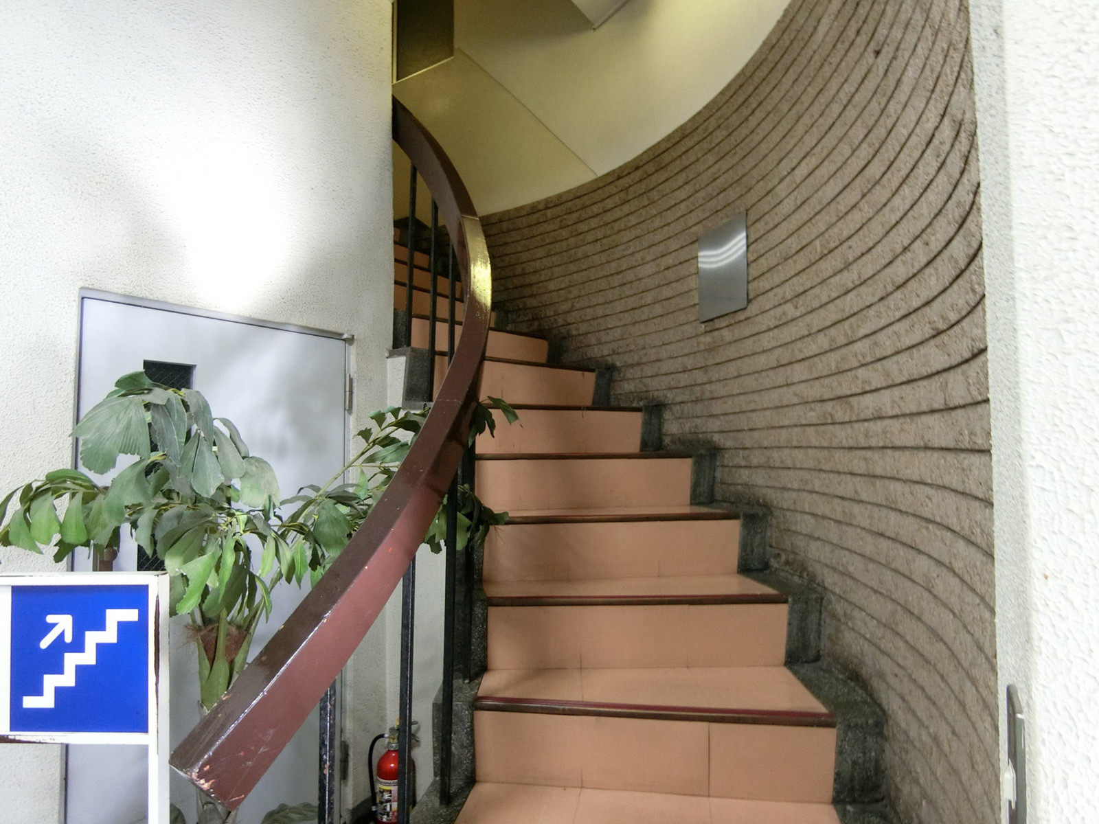 内階段