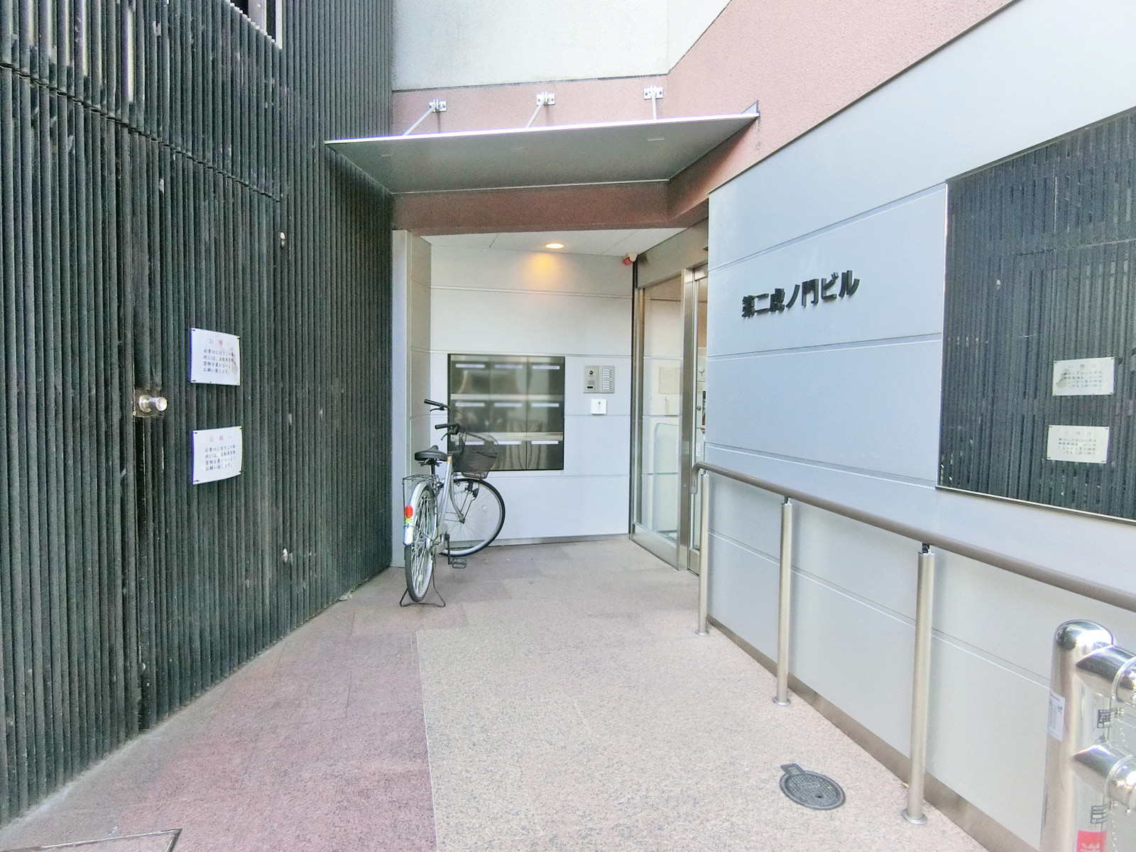 エントランスアプローチ