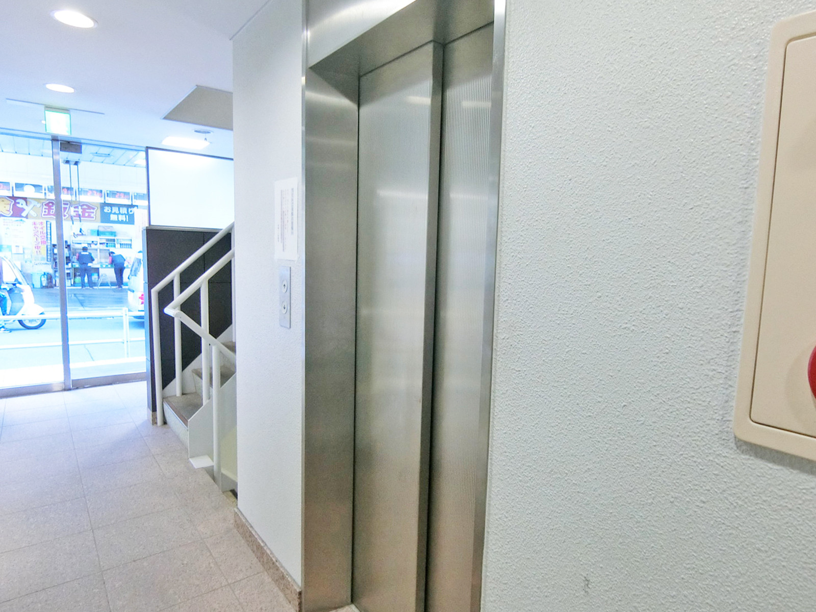 エレベーター