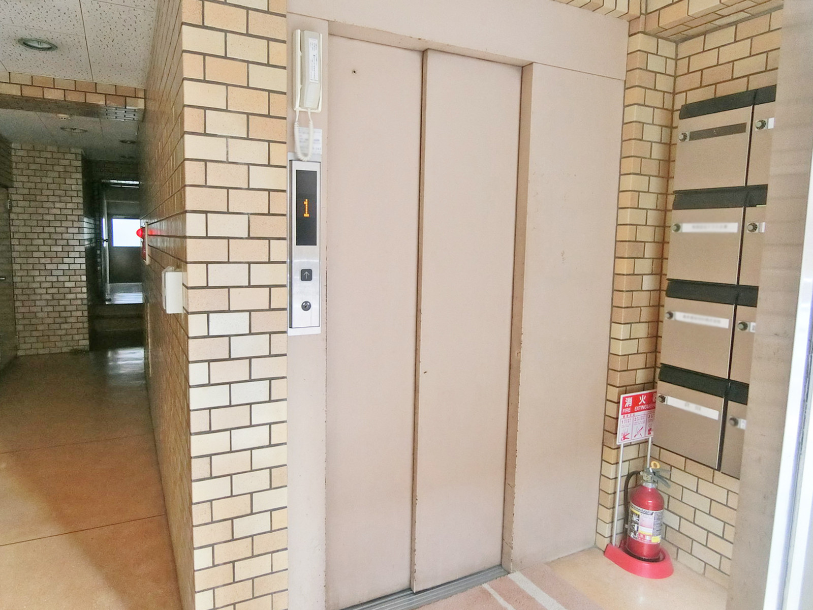 エレベーター